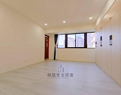 稀有超大露臺戶@百萬裝潢大四房雙主臥@外商最愛 - Image 10