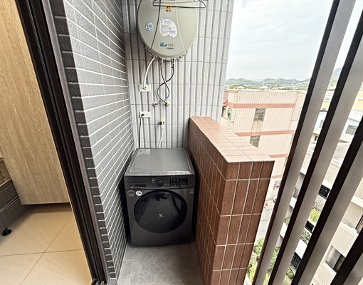 全新陽台獨洗★可租補★室內機位★近勤益 - Image 9