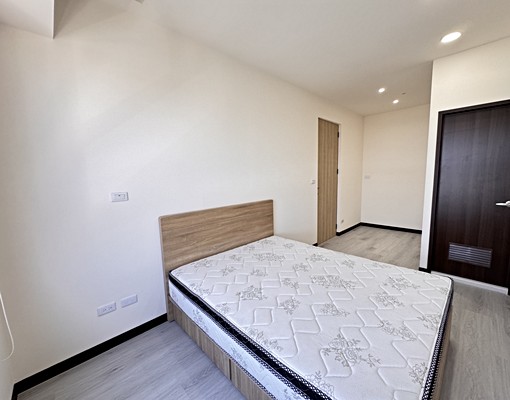 自然採光絕佳視野|全新方正大兩房含裝潢.家電.平車 - Image 3