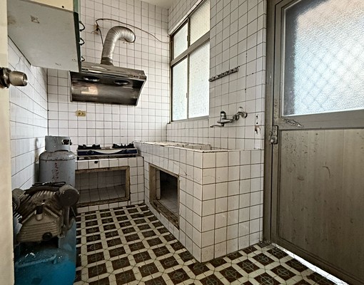 竹南科學園區旁超值透天 - Image 7