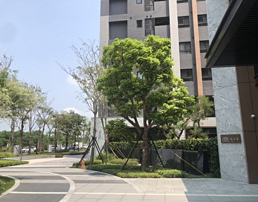 歸仁高鐵明日讚2+1房全新整層住家 - Image 1