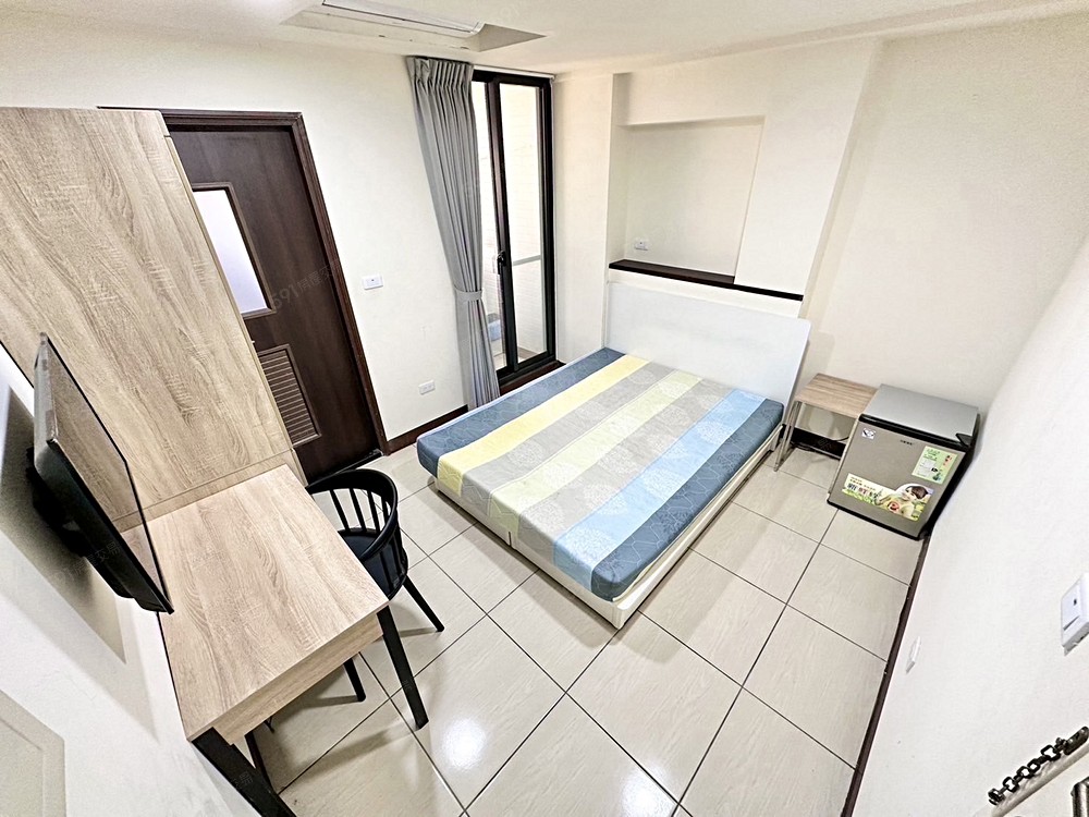 可租補✅室內機車位✅陽台獨洗✅子母車✅飲水機✅ - Image 1