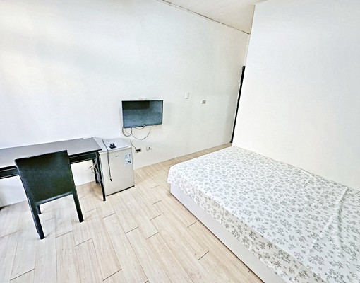 可寵*獨洗陽台*走路逢甲*全新整理 - Image 4
