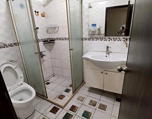 四號公園❤️一樓四房可租補❤️可小寵物 - Image 9