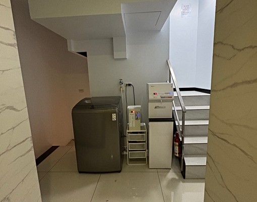 A8捷運周邊｜林口長庚商圈｜新裝潢套房獨立洗衣機🏠 - Image 11