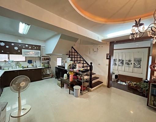 稀有龍山社區稀有六房美屋大地坪錯過機會不在 - Image 6