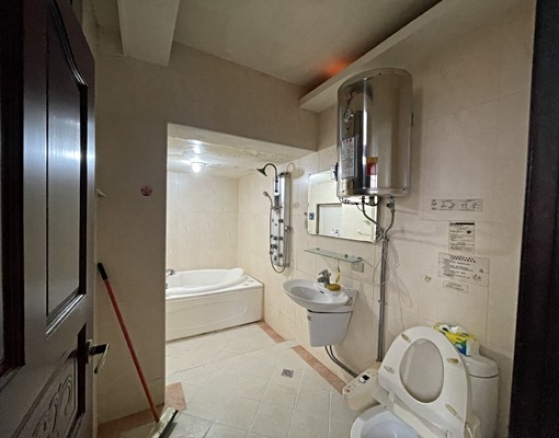 稀有龍山社區稀有六房美屋大地坪錯過機會不在 - Image 15