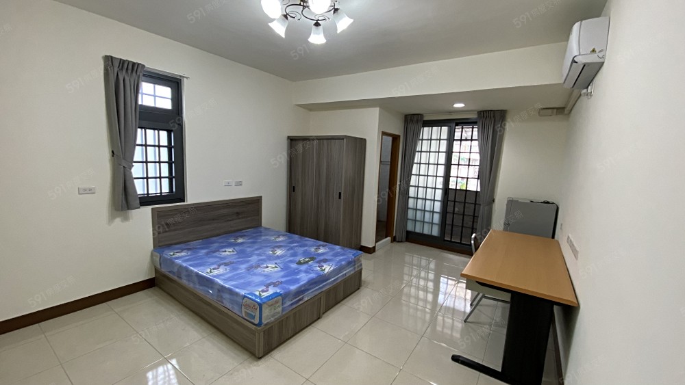 鵝牌的氣密窗、陽台與落地窗
房間大概的狀況