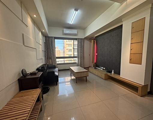 巨蛋商圈溫馨兩房 - Image 1