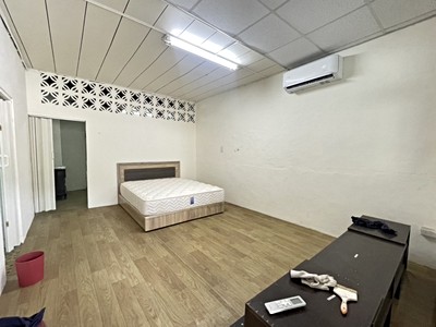 東光路權利屋機車可到門口~王惠瑜