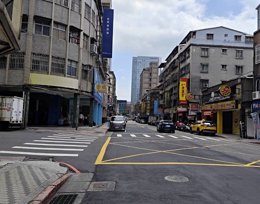 南港興華路三鐵首馥大樓B2大車位可短租3個月一期以租代售 - Image 6