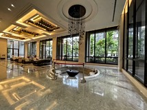 慈文路✯鴻苑景觀雙車位✯