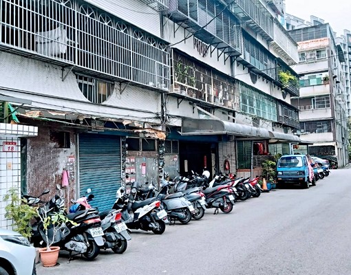 龜山工業區/大坪數陽台套房 - Image 9
