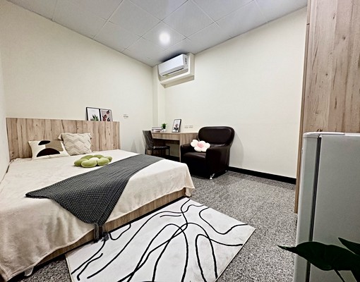 新坡全新電梯大套房/代收垃圾/可租屋補助/含網路第四台 - Image 2