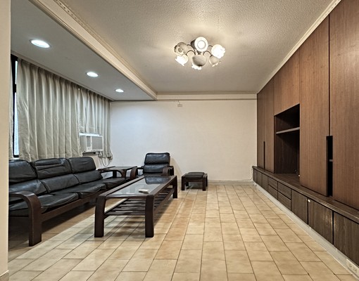 離捷運新店區公所站三分鐘一層一戶/2房2衛2廳/使用27坪大 - Image 1