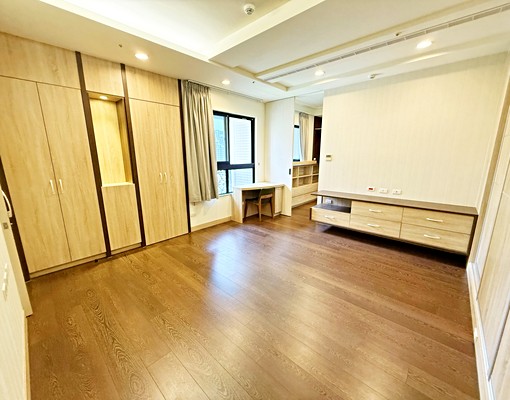 7期市政路第一排♦️4改3房有衣帽間開放廚房B2雙平車位 - Image 9