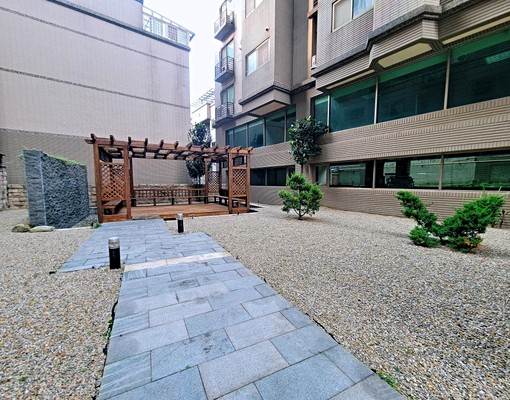 嘉禾社宅/免仲可租補/四維路星光溫馨裝潢兩房車 - Image 2