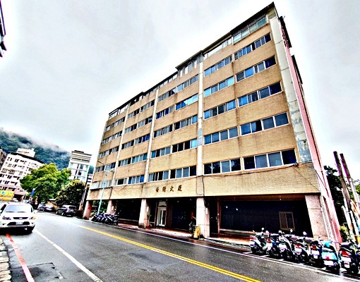 溫泉公園旁近轉運站明亮景觀溫馨舒適車位樂活居家宅 - Image 12