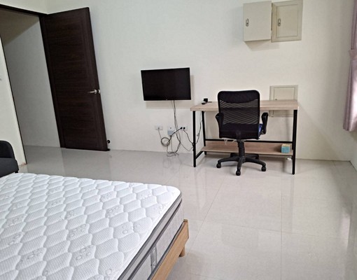 沙鹿全新@近靜宜弘光中科@雙人床 - Image 4