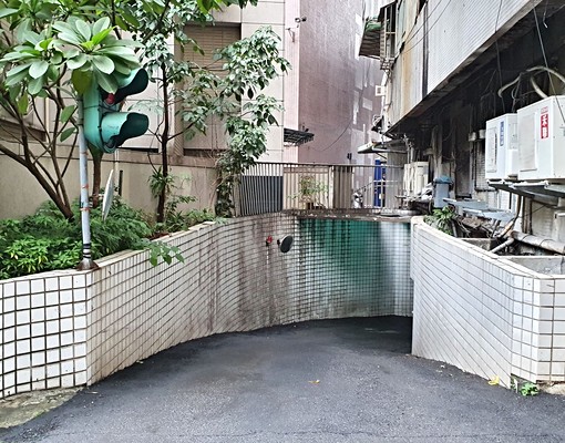 東門大廈平面停車位 - Image 2