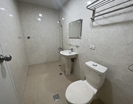 正15米路店住,近中港國小.台灣大道,交通便利 - Image 10