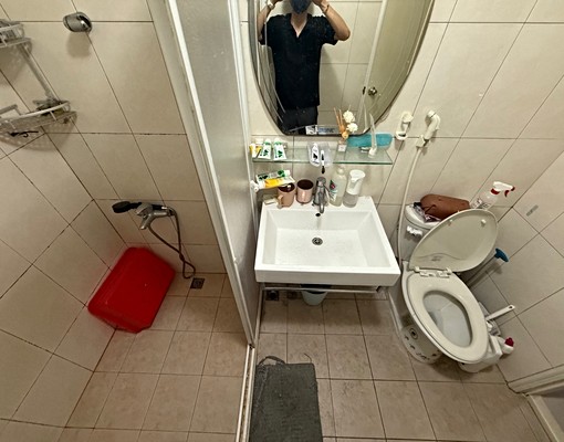 萬華🏠貓咪租補都來👍�飲用水可開🔥開窗通風/生活機能 - Image 6