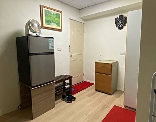 松江路.獨門獨戶電梯管理套房4坪.台電計費 - Image 4