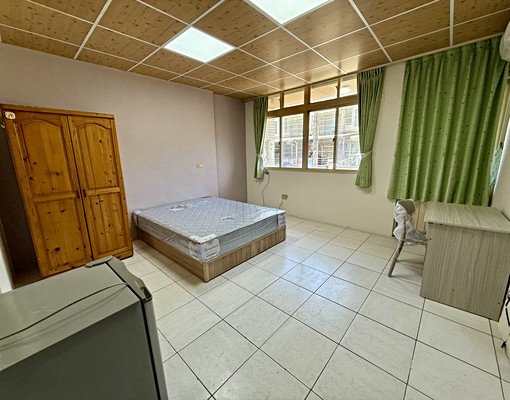 (可租補)慈濟商圈,大陽台優質套房出租 - Image 1