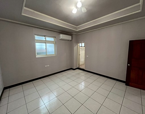 【近龍華科大】寵物友善✅✅全新裝修✅✅一級冷暖變頻✅✅可租補 - Image 4