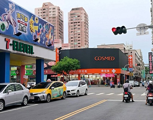 三鐵共構金店面1+2 - Image 8