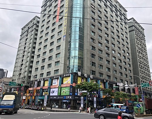南崁-曼哈頓社區-大套房-中正路商圈-近長榮/交流道/站牌 - Image 3