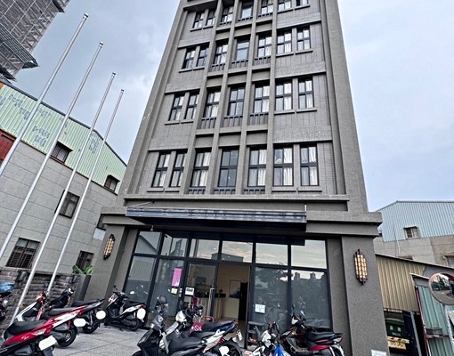 可租補~精緻套房附全套家電桌椅免仲介費 - Image 10