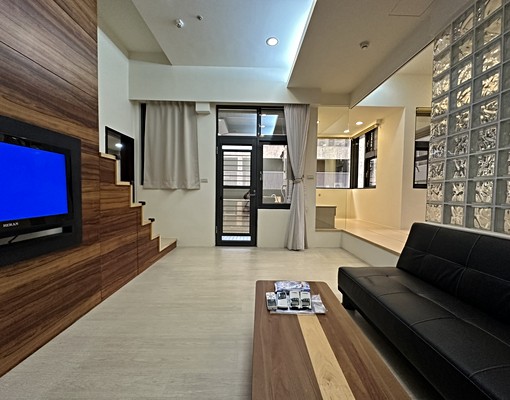 超級F1馥華時尚會館高樓景觀戶 - Image 3