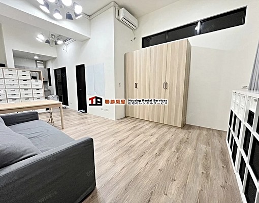 晴光商圈~屋齡新~全天管理~平面一房~機能強~近捷運~ - Image 1