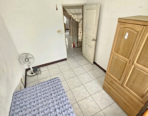 近一中雅房租金含水電!可租補!車位可租 - Image 8