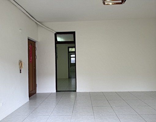和平西路三段公寓 - Image 10