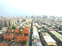 新海路非常歐洲精美挑高邊間..