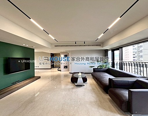 MRT科技大樓/一層一戶樓中樓露台稀有大坪數4+1 - Image 1