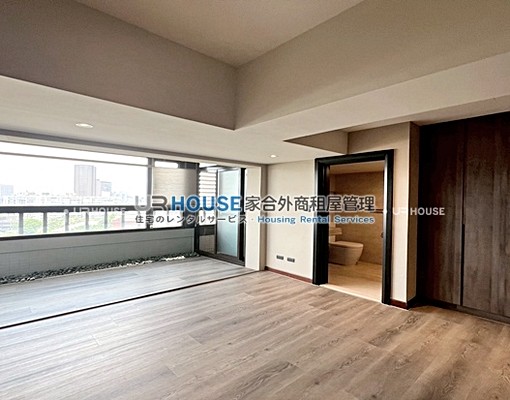 MRT科技大樓/一層一戶樓中樓露台稀有大坪數4+1 - Image 5