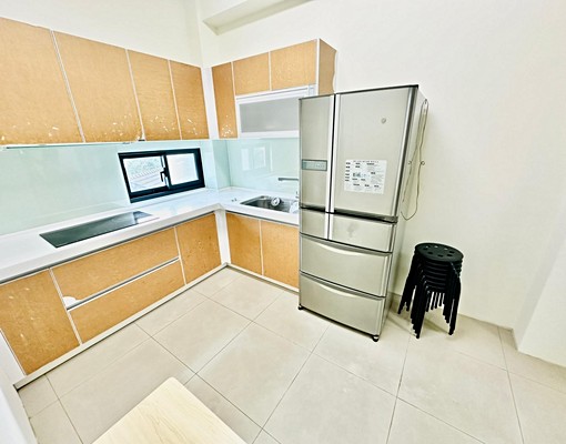 可租補💕門前雙車位💕可員工宿舍💕可報稅💕西碼頭 - Image 3