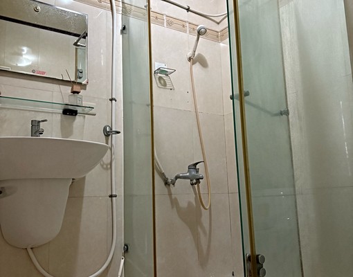 冬山正市區學區大坪數套房便宜出租 - Image 3