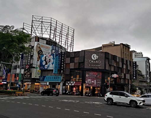 免管理費＋高質感裝潢｜可租補交通便利黃金生活圈 - Image 9