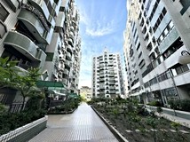 德賢路536巷德賢商圈☺百世..