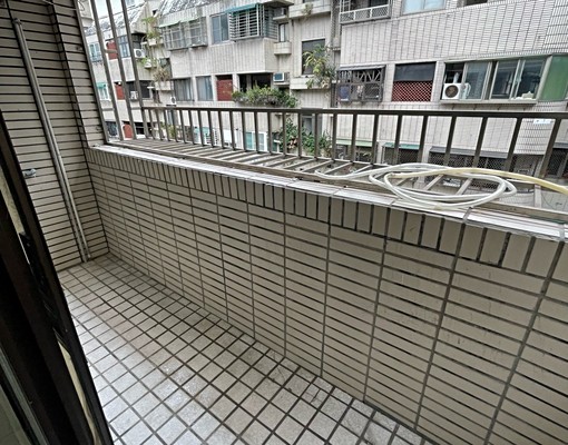 近南紡~明星學區地段佳可租補2+1房含平車 - Image 10