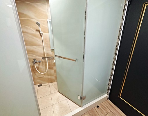 電梯套房洗衣機~草屯市區~寶島村旁~環境超優~ - Image 9