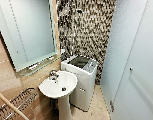 電梯套房洗衣機~草屯市區~寶島村旁~環境超優~ - Image 11