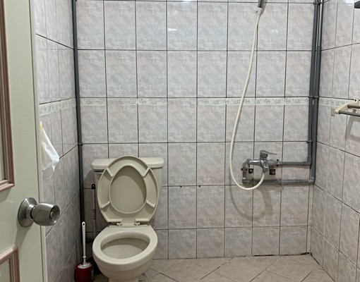 免仲介費寧靜只租女學生全新裝修全新家具可申請租補只剩一間 - Image 4