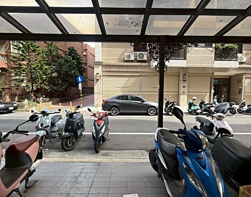 TO/工業區有陽台獨立洗衣機全配套房網路第四台 - Image 7