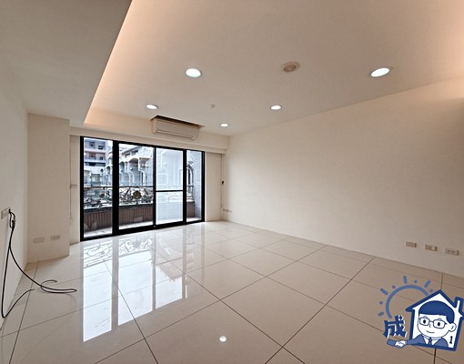 【成實好房】【城市的遠見】社區頂樓三面採光雙主臥3+2房雙車 - Image 1