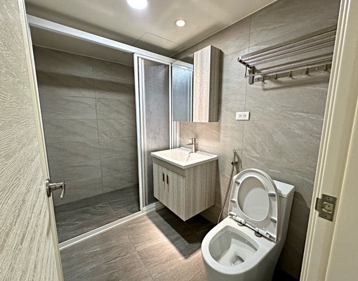 大里獨洗曬精裝10坪大套房💖24小時管理員 - Image 3